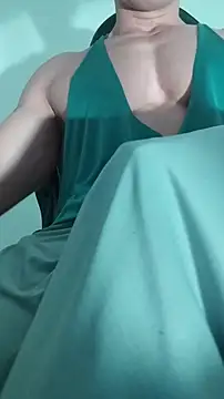 Snapshot of sexy_fit_guy_on_cam chatting on 01/06/26, 03:21 sexy fit guy on cam online show from 01/06/26, 03:21