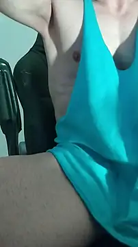 sexy fit guy on cam online show from 04/25/26, 01:03
