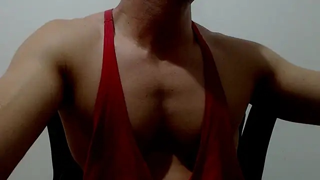 sexy fit guy on cam online show from 09/15/25, 06:08