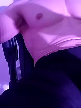 sexy fit guy on cam online show from 01/23/25, 04:52