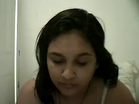 Snapshot of Indianbloom- chatting on 02/19/25, 05:49 Indianbloom- online show from 02/19/25, 05:49