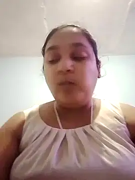 Indianbloom- online show from 11/17/25, 01:48