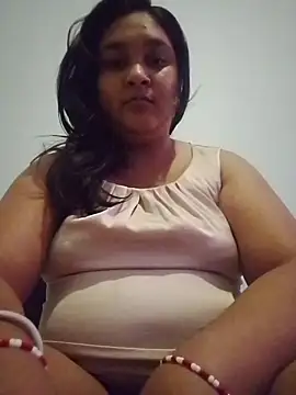 Indianbloom- online show from 11/13/25, 12:09