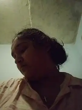 Indianbloom- online show from 03/24/26, 04:51