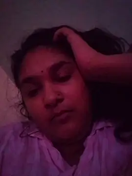 Indianbloom- online show from 04/15/26, 09:37