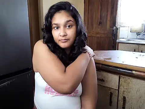 Snapshot of Indianbloom- chatting on 09/10/25, 08:35 Indianbloom- online show from 09/10/25, 08:35