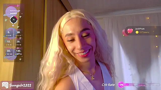 Snapshot of Littlebunny21 chatting on 12/01/24, 07:41 Littlebunny21 online show from 12/01/24, 07:41