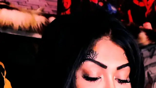 indian dreamgirl online show from 04/09/26, 10:21