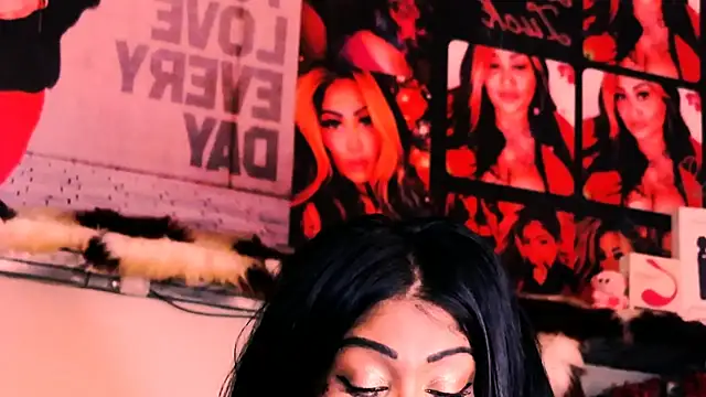 indian dreamgirl online show from 10/19/25, 11:35