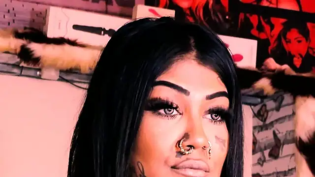 indian dreamgirl online show from 10/30/25, 08:39