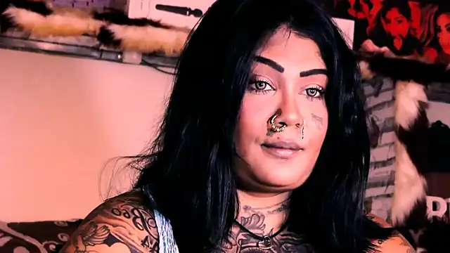 indian dreamgirl online show from 11/22/25, 08:08