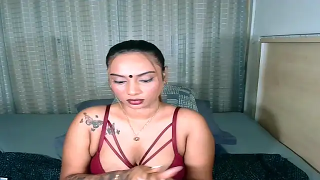 sexyindianchic online show from 02/05/26, 07:21