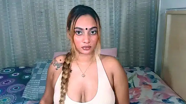 sexyindianchic online show from 11/28/25, 07:36