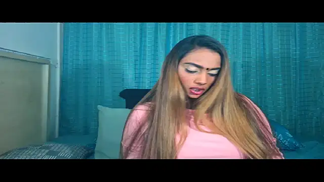 Snapshot of sexyindianchic chatting on 05/22/26, 06:39 sexyindianchic online show from 05/22/26, 06:39