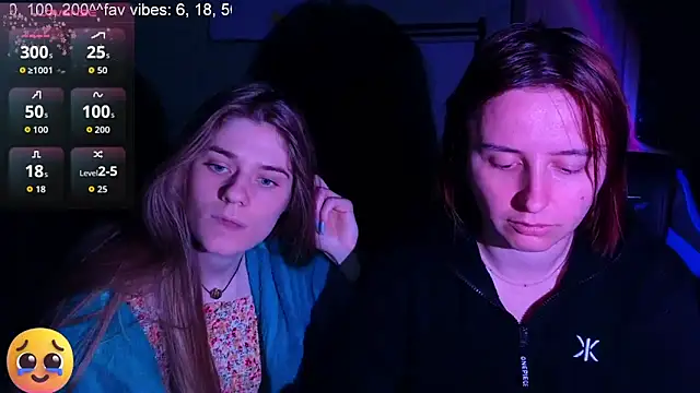 DanaMartina online show from 11/18/25, 02:42