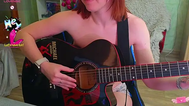 DanaMartina online show from 03/12/25, 02:12