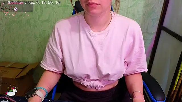 DanaMartina online show from 12/02/25, 05:36