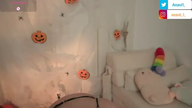 Anavi  online show from 10/24/25, 10:53