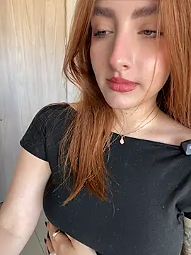 Snapshot of Anavi_ chatting on 06/19/26, 09:09 Anavi online show from 06/19/26, 09:09