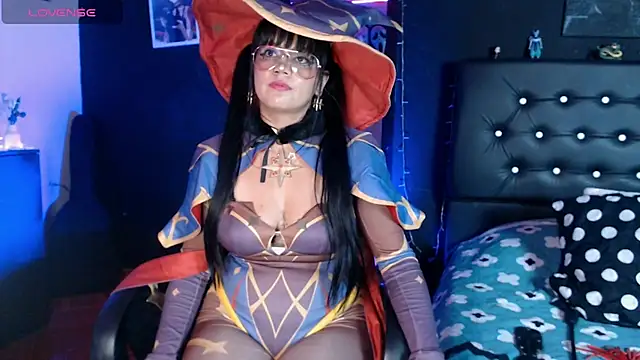 aprildoll online show from 03/03/25, 07:46