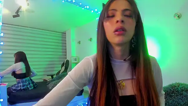 GABY DAVIS online show from 09/26/25, 04:30