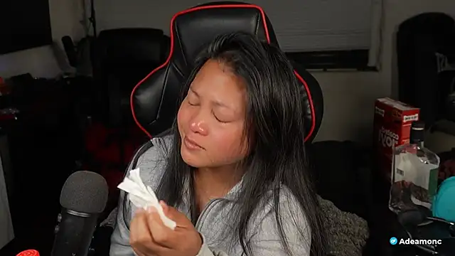 Snapshot of Bubbleliyah chatting on 11/13/25, 09:35 Bubbleliyah online show from 11/13/25, 09:35