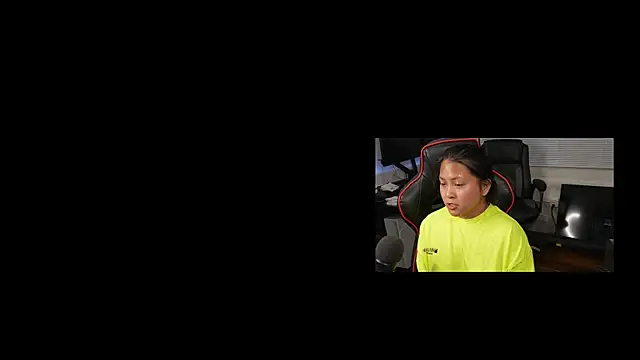 Snapshot of Bubbleliyah chatting on 02/27/25, 05:18 Bubbleliyah online show from 02/27/25, 05:18