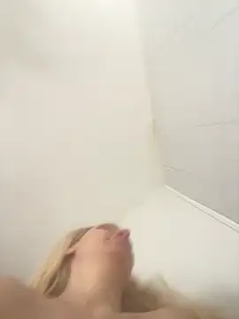 SofiaJoy online show from 06/04/26, 02:11