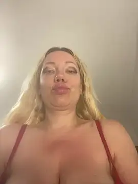 SofiaJoy online show from 06/11/26, 05:54