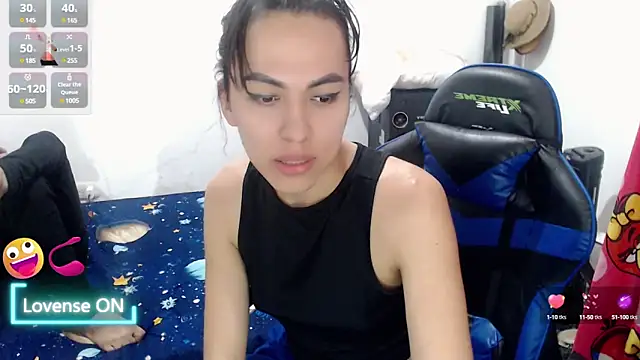 Snapshot of arianablue69 chatting on 03/02/25, 02:36 arianablue69 online show from 03/02/25, 02:36