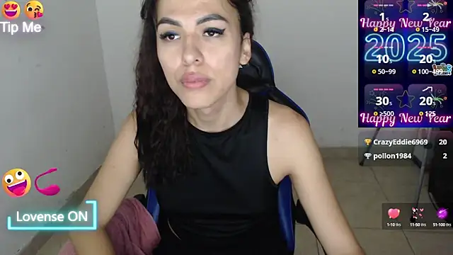 Snapshot of arianablue69 chatting on 01/26/25, 05:13 arianablue69 online show from 01/26/25, 05:13