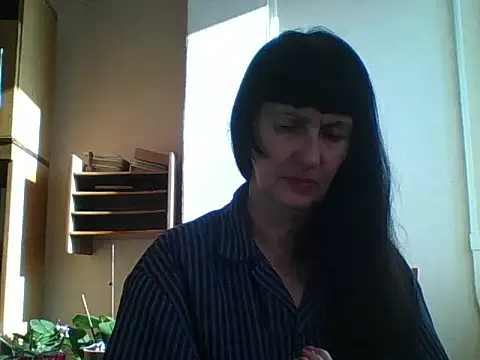 MelanyBanks online show from 10/20/25, 08:04