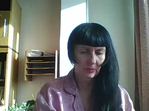 MelanyBanks online show from 11/02/25, 08:30