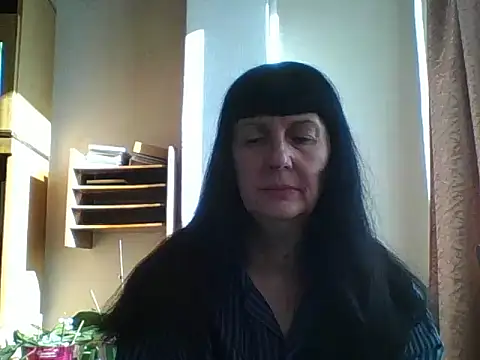 MelanyBanks online show from 11/03/25, 09:02