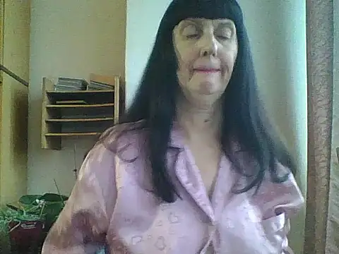 MelanyBanks online show from 10/24/25, 01:43