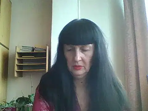 MelanyBanks online show from 12/17/25, 09:03