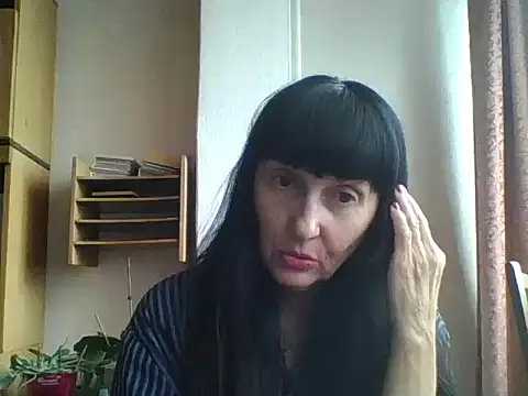 MelanyBanks online show from 11/18/25, 11:57