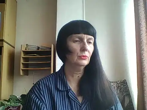 MelanyBanks online show from 10/11/25, 10:38
