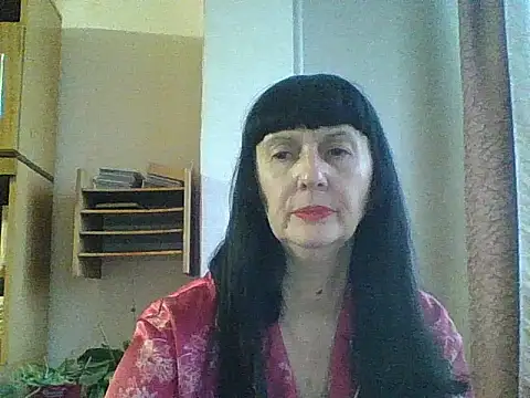 MelanyBanks online show from 12/05/25, 01:21