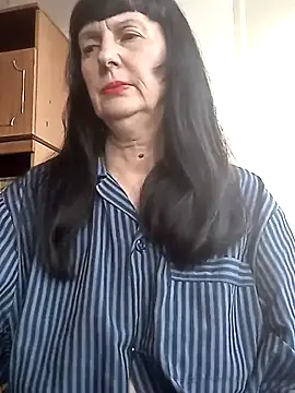 MelanyBanks online show from 11/25/25, 11:32