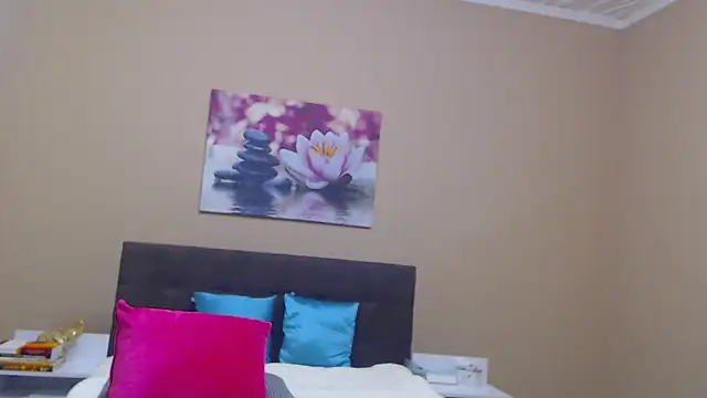 Gia888888 online show from 11/11/25, 06:58