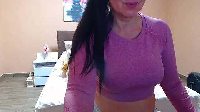 Snapshot of Gia888888 chatting on 01/22/25, 04:12 Gia888888 online show from 01/22/25, 04:12