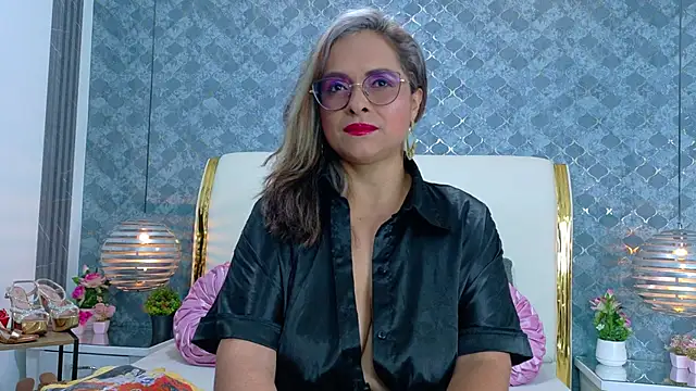 MarilynVega1 online show from 03/17/26, 08:34