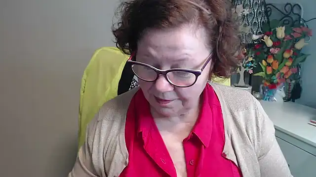 Adelewildx online show from 04/10/26, 03:46