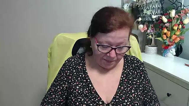 Adelewildx online show from 02/09/26, 03:59