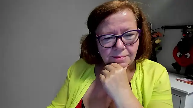 Adelewildx online show from 07/27/26, 03:24
