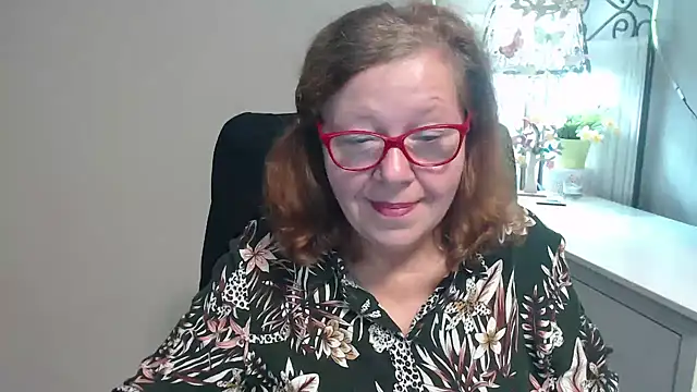 Adelewildx online show from 09/25/25, 03:56