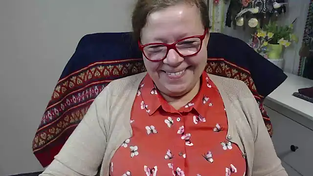 Adelewildx online show from 11/10/25, 05:01