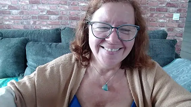 Adelewildx online show from 09/13/25, 09:53