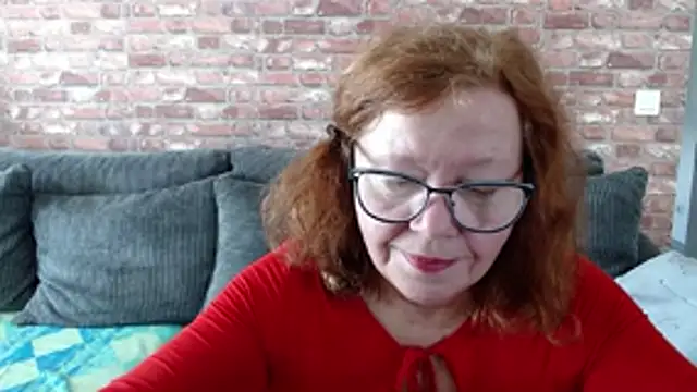 Adelewildx online show from 10/19/25, 10:29